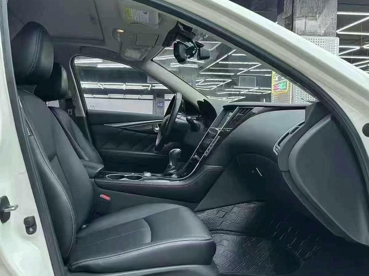 英菲尼迪 Q70  2017款 Q70L 2.5L 豪華版圖片