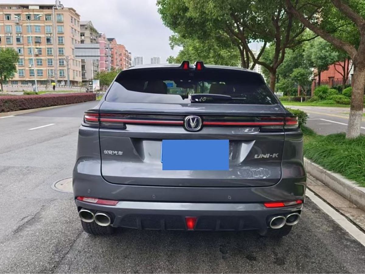 長(zhǎng)安 長(zhǎng)安UNI-K  2021款 2.0T 尊貴型圖片