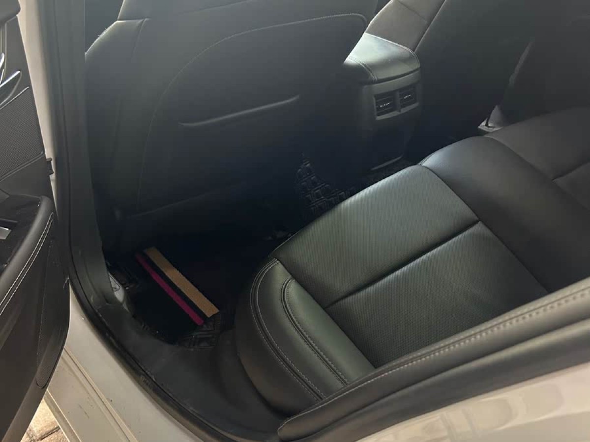凱迪拉克 CT4  2022款 28T 豪華型圖片