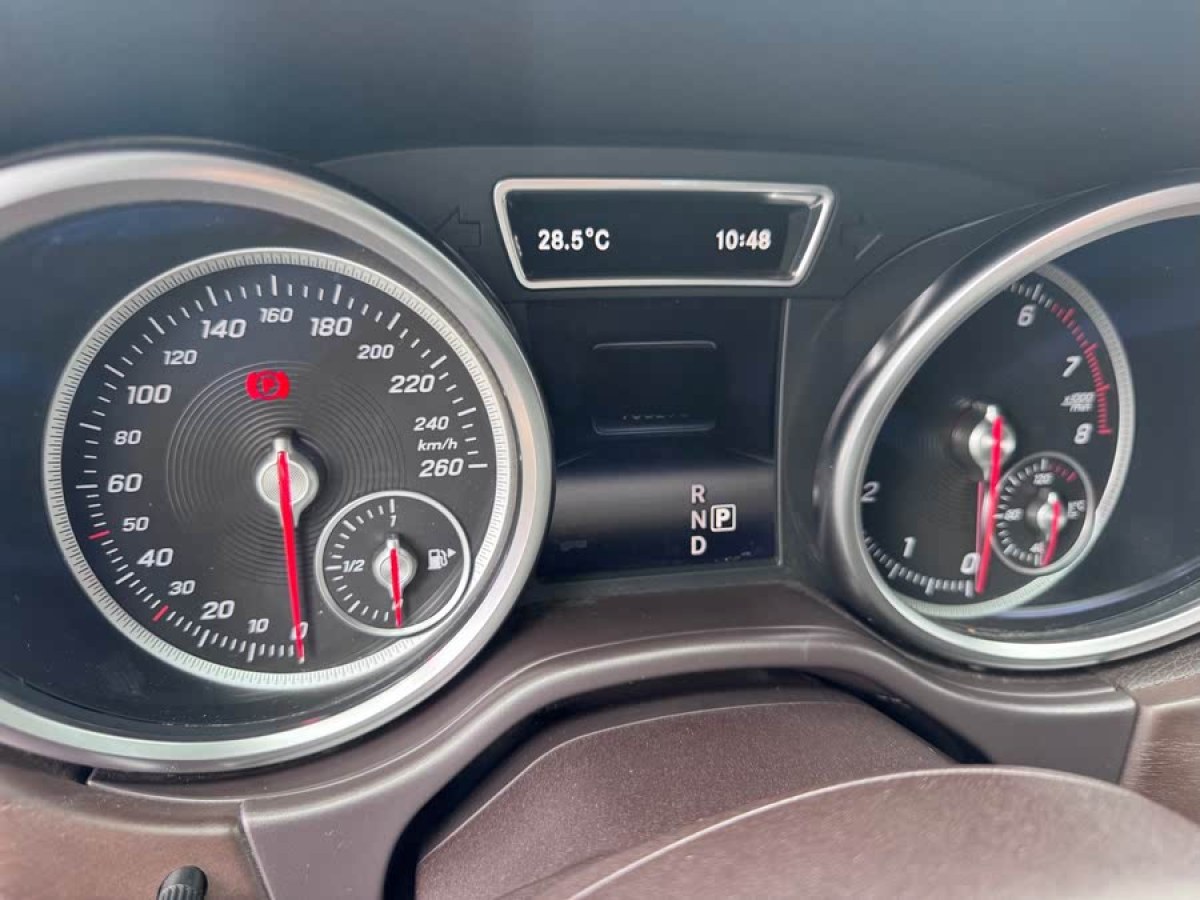 奔馳 奔馳GLE  2017款 GLE 320 4MATIC 動感型圖片