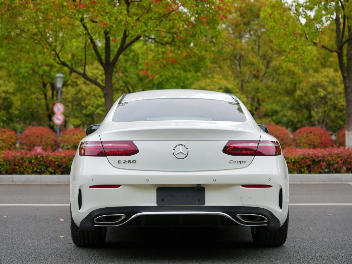 2023年3月奔馳 奔馳E級  2023款 改款 E 260 轎跑車