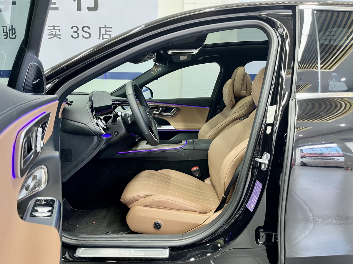 奔馳 奔馳E級(jí)  2024款 E 300 L 豪華型圖片