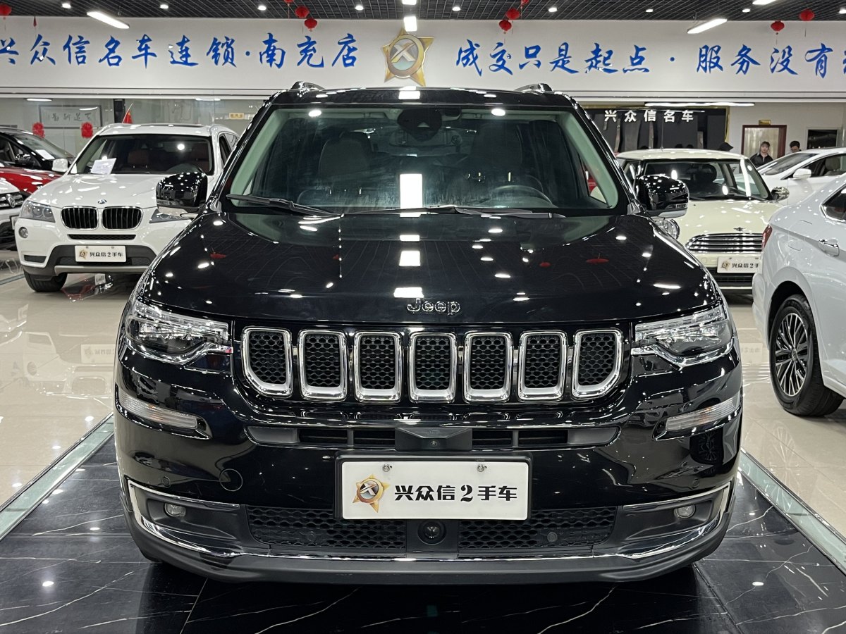 jeep 大指揮官 2018款 2.0t 四驅臻享版 國vi圖片