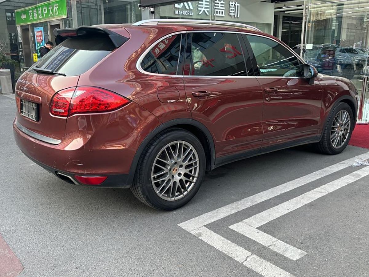 保時(shí)捷 Cayenne  2012款 Cayenne 3.0T 美規(guī)版圖片