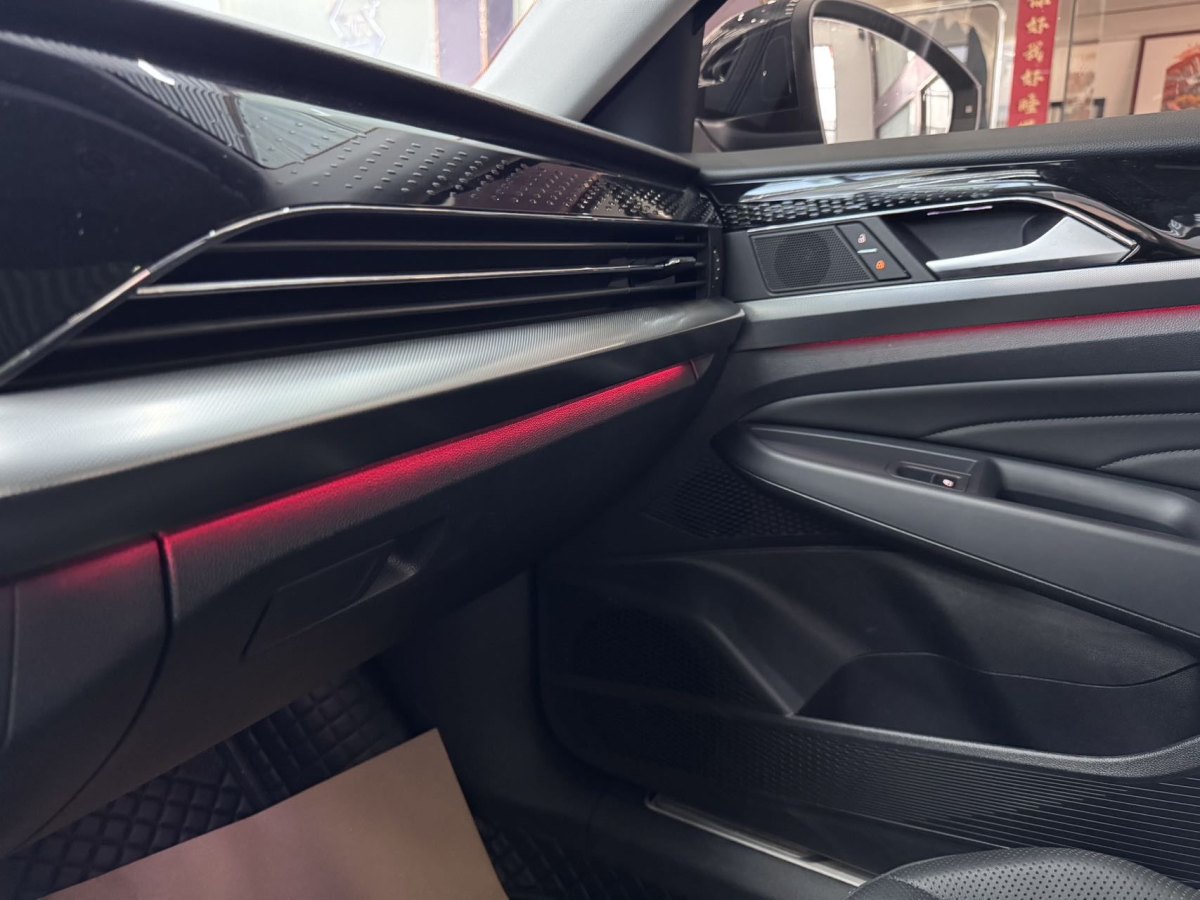 大眾 帕薩特  2022款 330TSI 星空豪華版圖片