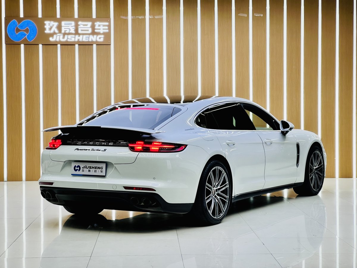 2019年9月保時捷 Panamera  2019款 Panamera 4 行政加長版 2.9T