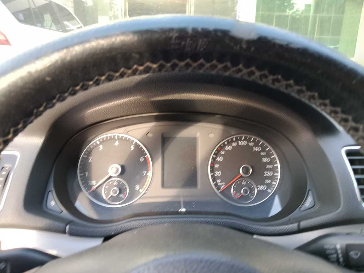 大眾 帕薩特  2011款 1.8TSI 自動尊榮版圖片