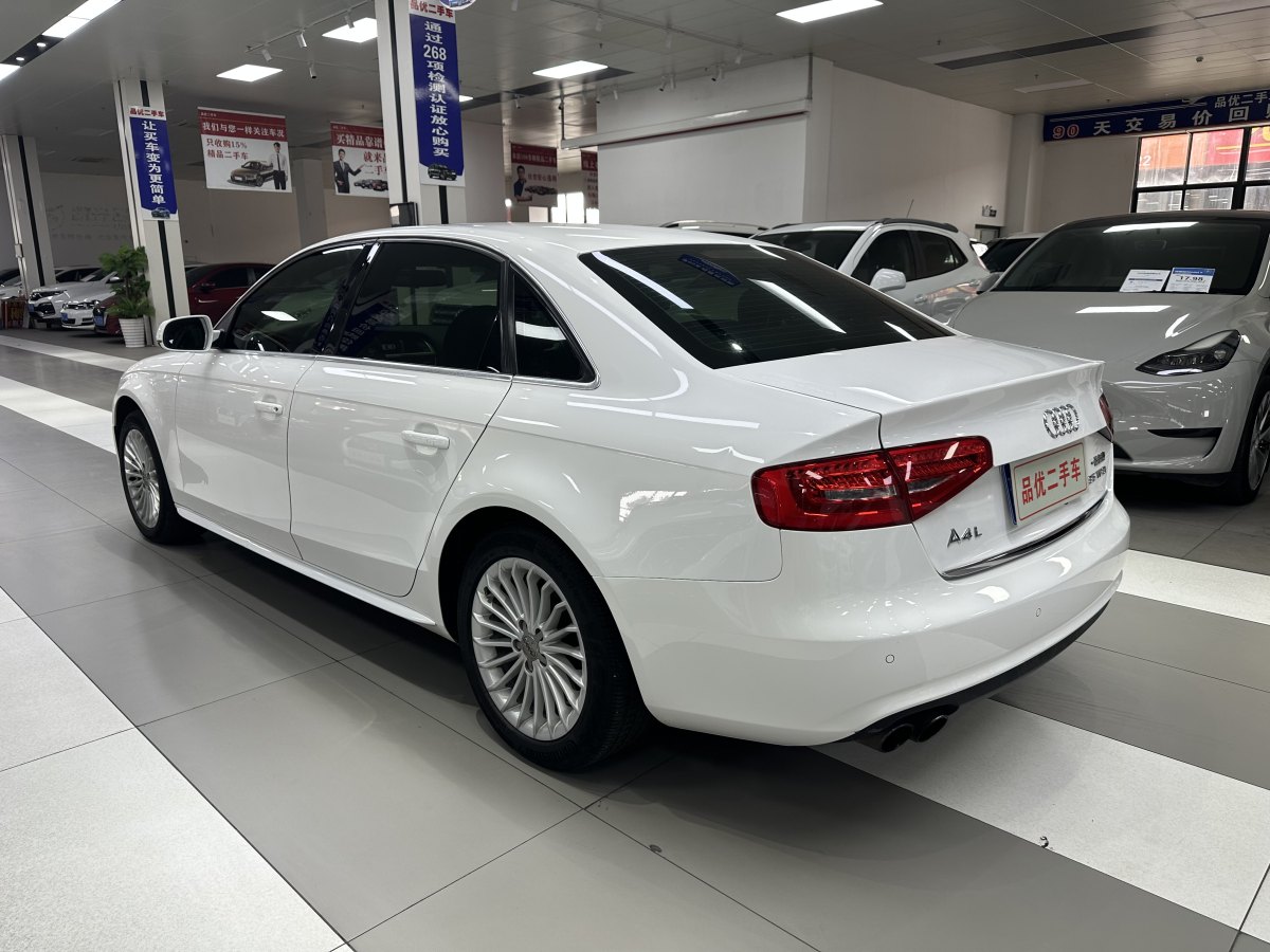 奧迪 奧迪A4L  2015款 35 TFSI 自動(dòng)舒適型圖片