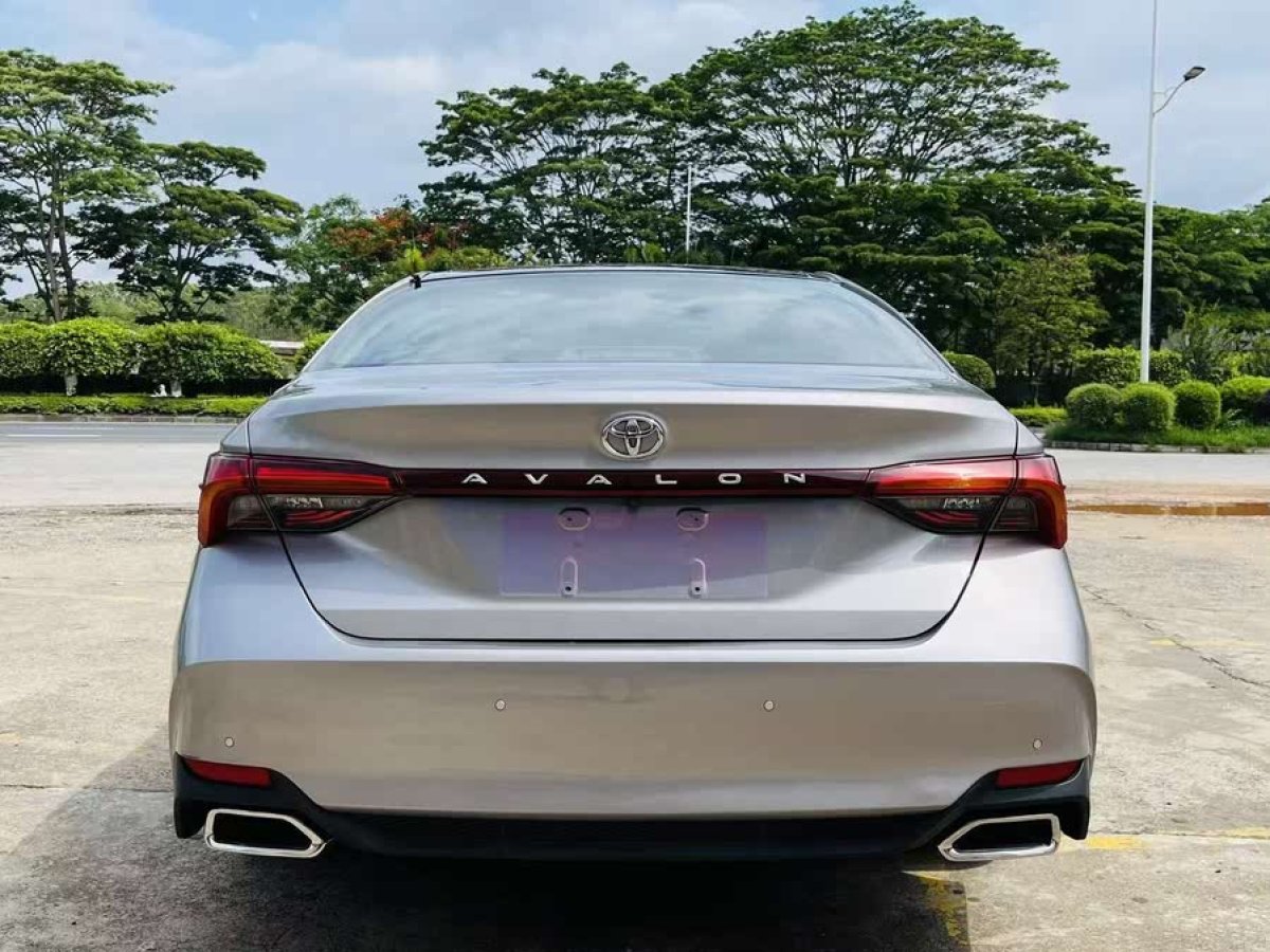 豐田 亞洲龍  2019款 2.0L 豪華版圖片