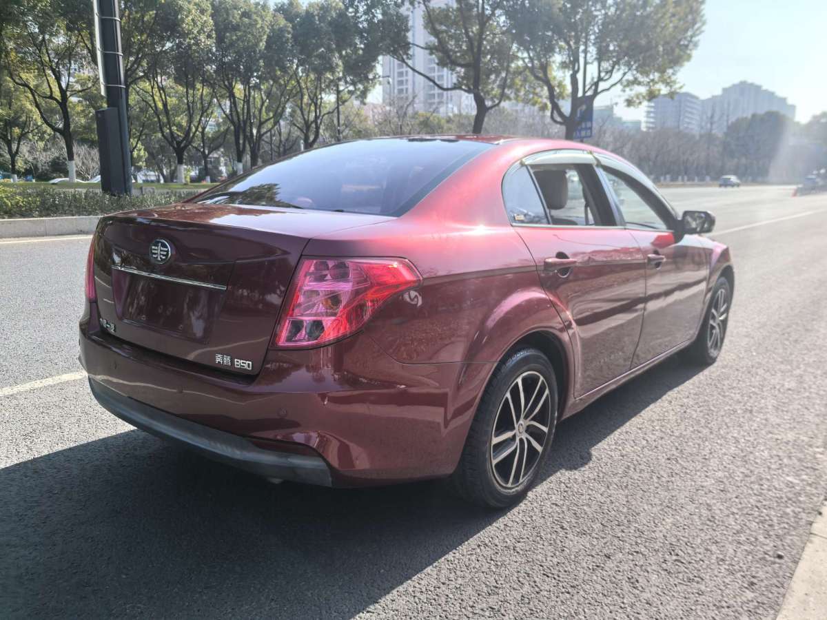 奔騰 B50  2013款 1.6L 自動豪華型圖片