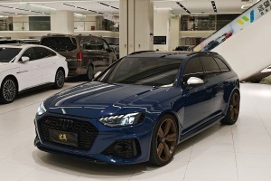 奧迪RS 4 奧迪 RS4 Avant 黑曜版