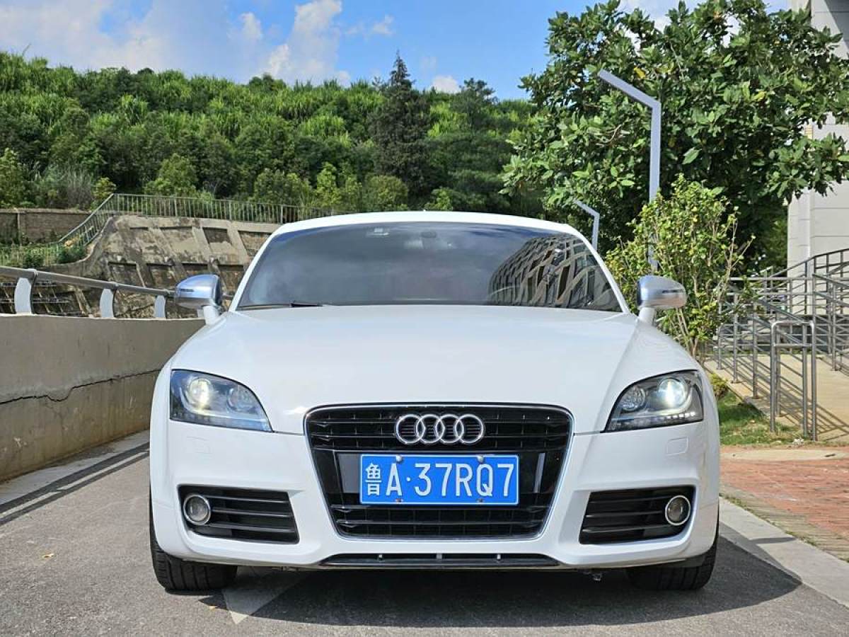 2012年6月奧迪 奧迪TT  2011款 TT Coupe 2.0TFSI