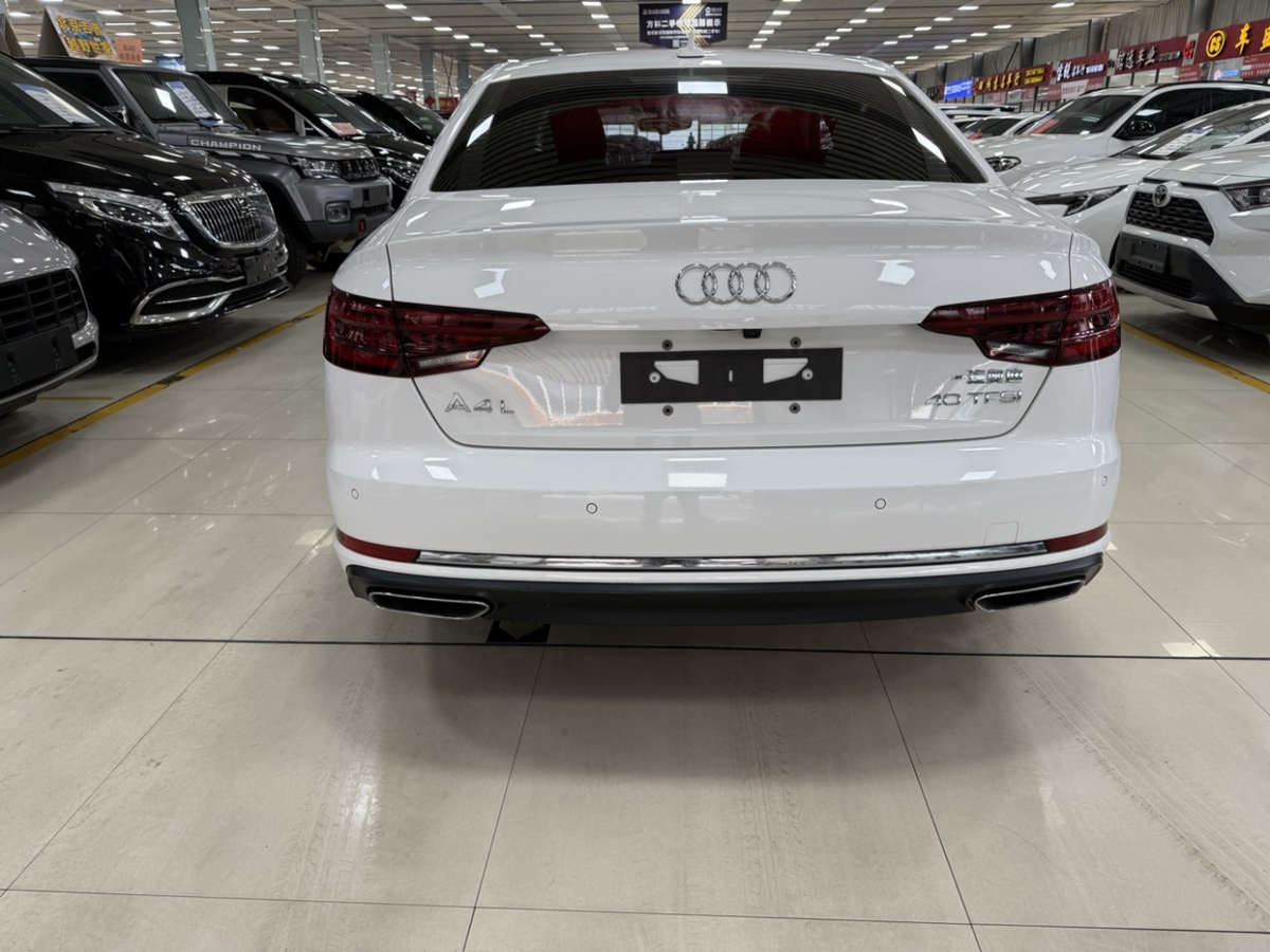 奧迪 奧迪A4L  2019款 40 TFSI 進取型 國V圖片
