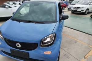 fortwo smart 1.0L 52千瓦硬頂激情版