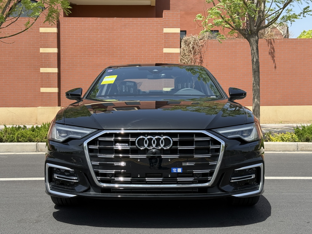 奧迪 奧迪A6L  2025款 45 TFSI quattro 臻選動(dòng)感型圖片