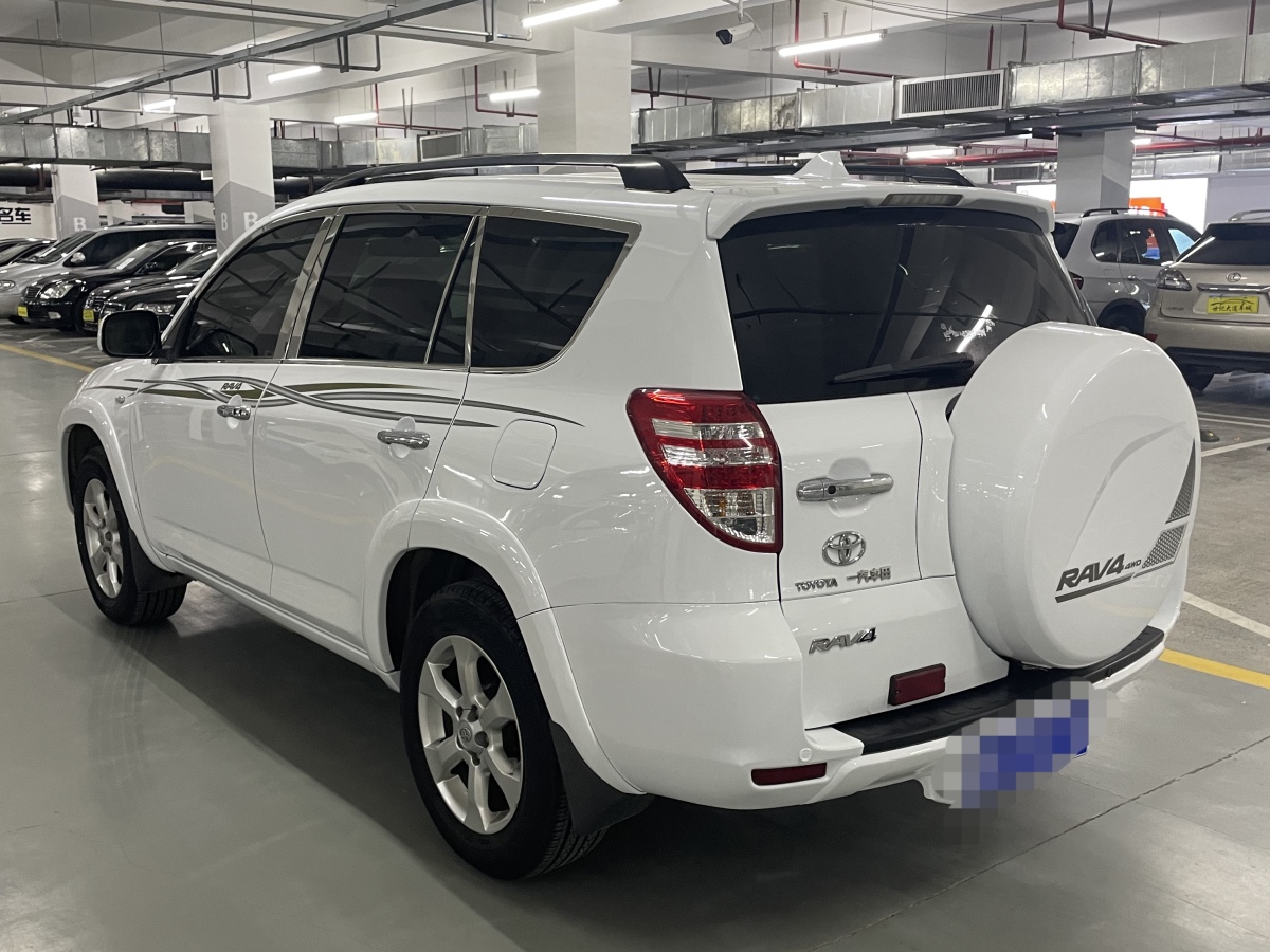 豐田 RAV4榮放  2010款 2.4L 自動(dòng)豪華升級(jí)版圖片