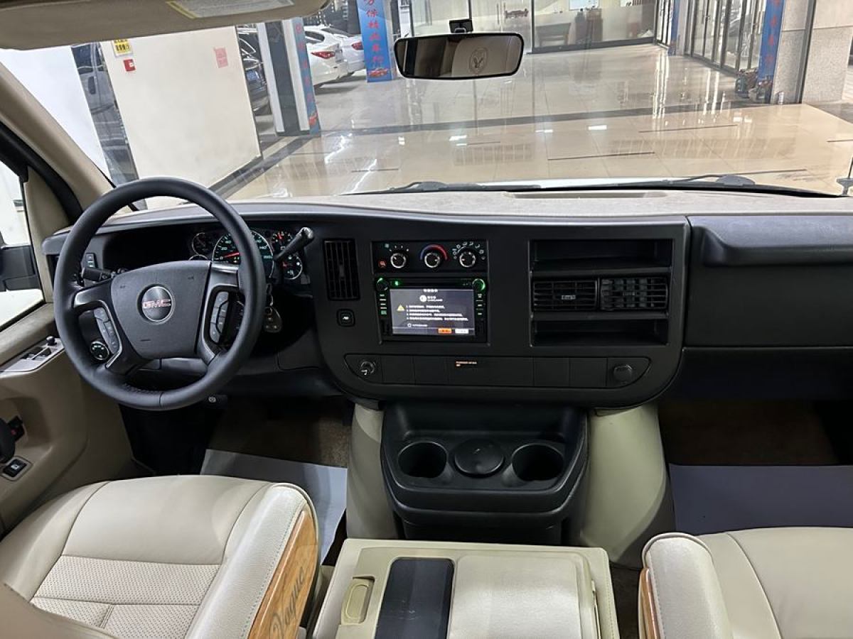 GMC SAVANA  2011款 5.3L 商務(wù)之星7座圖片