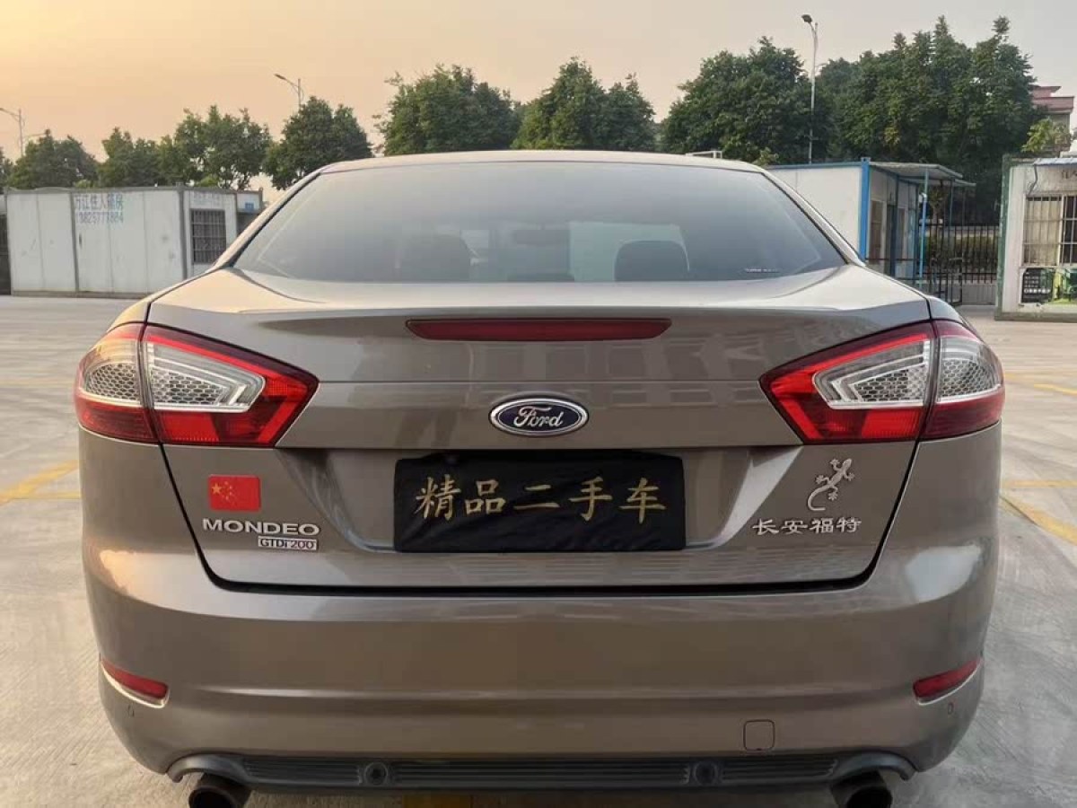 福特 蒙迪歐-致勝  2011款 2.0L GTDi200時尚型圖片
