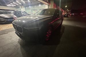 XC60 沃爾沃  T5 四驅(qū)智逸版 國(guó)VI