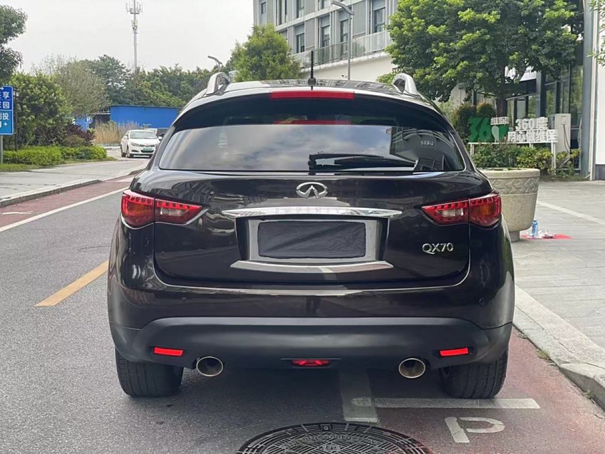 2014年11月英菲尼迪 QX70  2013款 3.7L 標(biāo)準(zhǔn)版