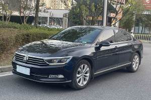 迈腾 大众 330TSI DSG 豪华型