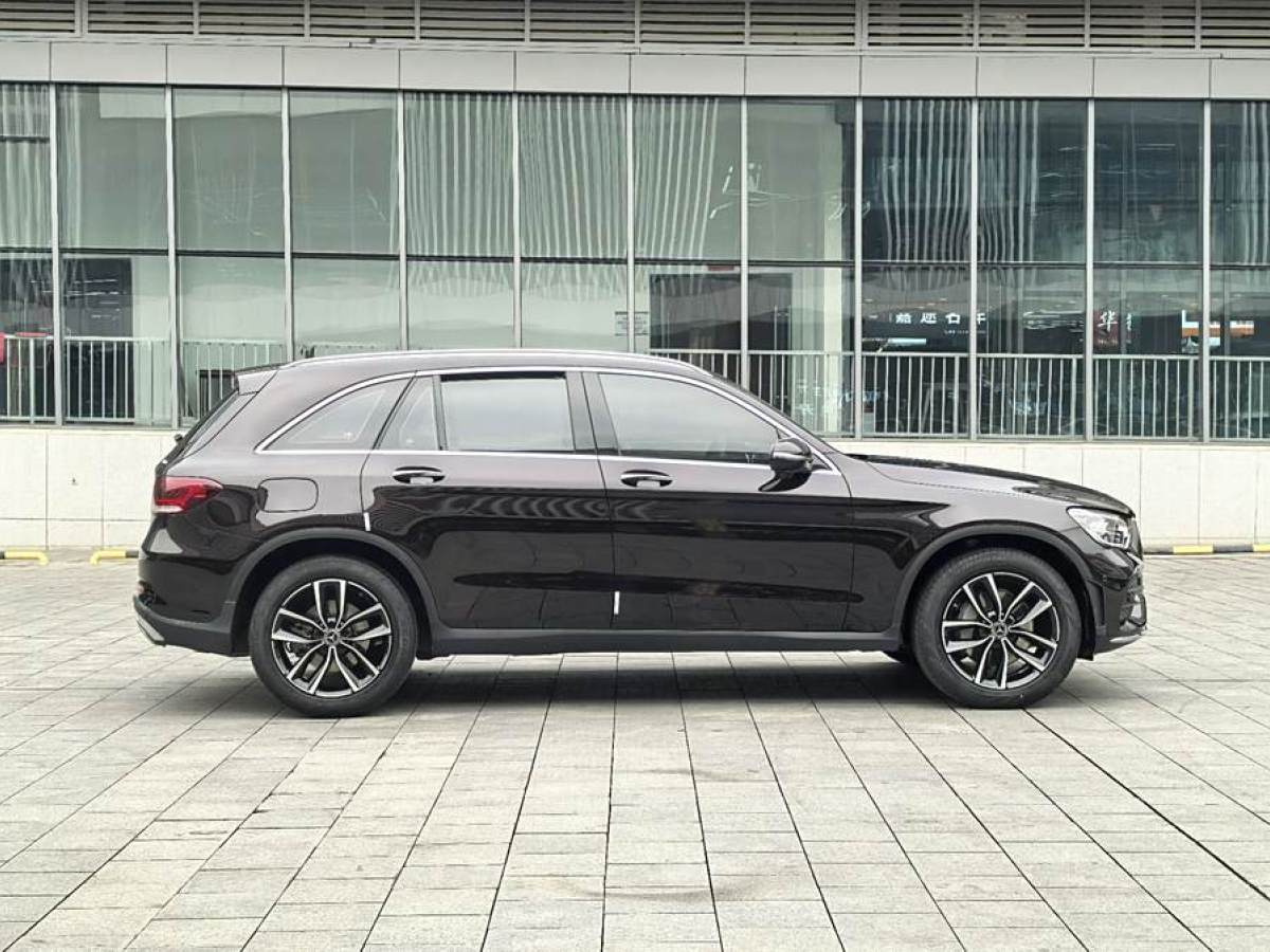 奔馳 奔馳GLC  2018款 改款 GLC 260 4MATIC 豪華型圖片