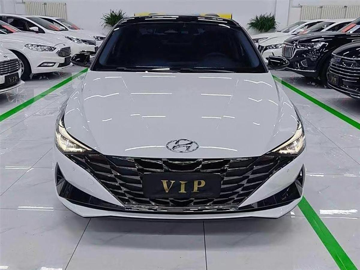 2022年10月現(xiàn)代 伊蘭特  2022款 1.5L CVT GLS領(lǐng)先版