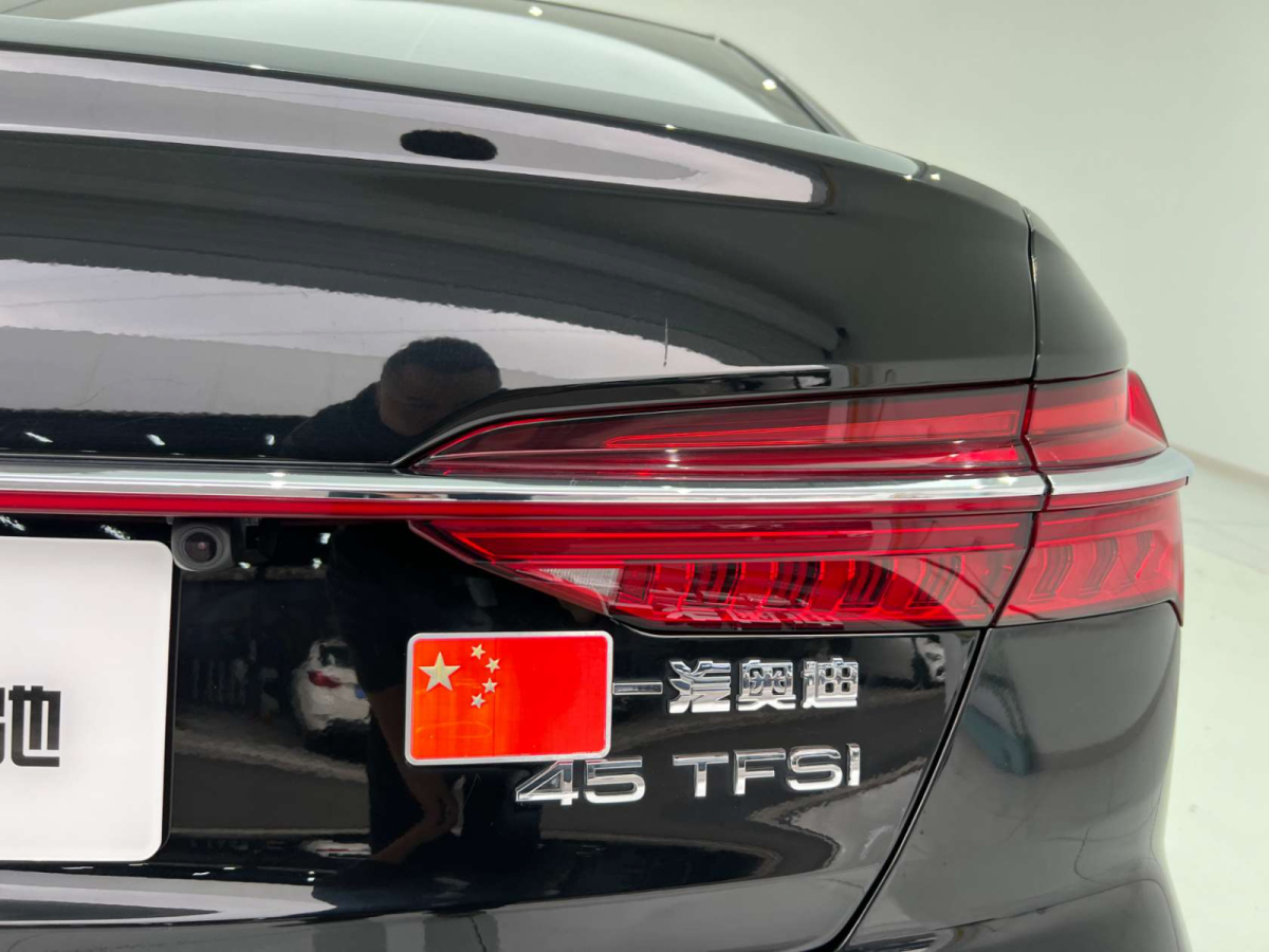 奧迪 奧迪A6L  2021款 45 TFSI quattro 臻選動感型圖片