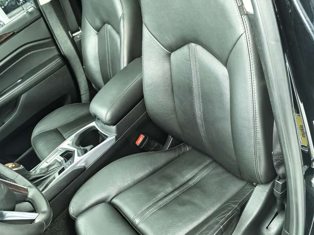 凱迪拉克 SRX  2015款 3.0L 精英型圖片