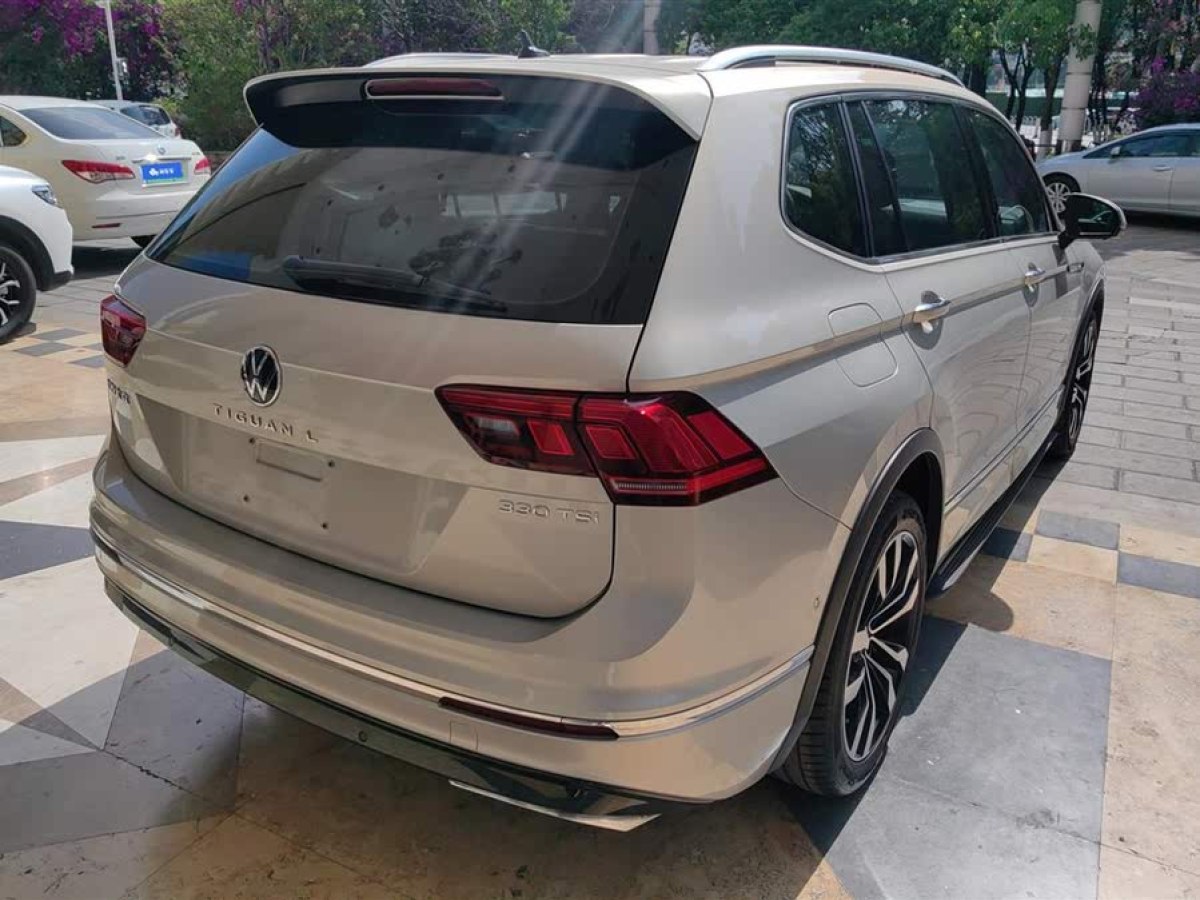 大眾 途觀L  2023款 改款 330TSI 自動(dòng)兩驅(qū)R-Line越享版圖片