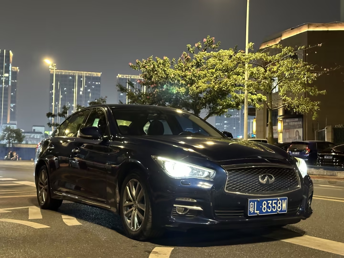 英菲尼迪 Q50L  2016款 2.0T 悅享版圖片