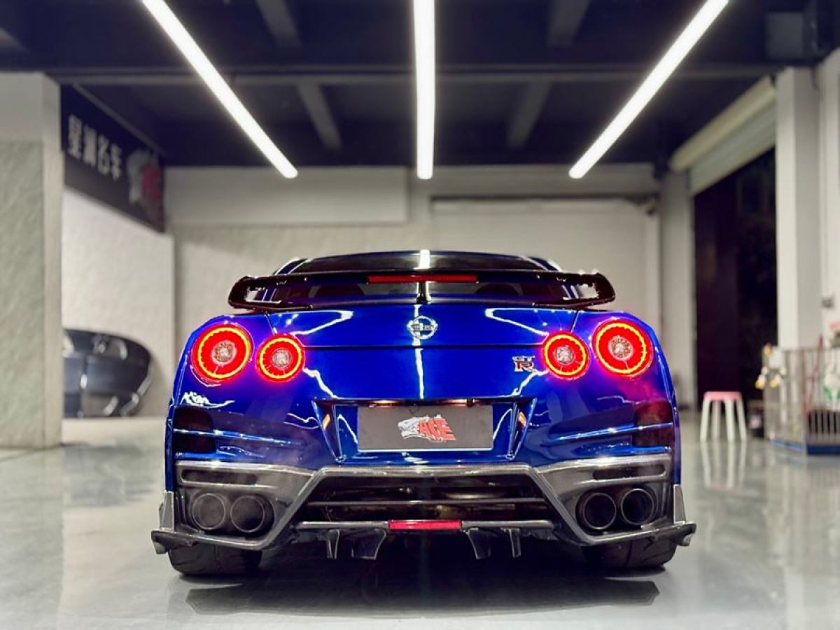 日產(chǎn) GT-R  2012款 3.8T Premium Edition圖片