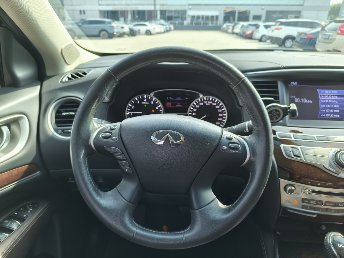 英菲尼迪 QX60  2018款 2.5T Hybrid 兩驅冠軍家庭版圖片