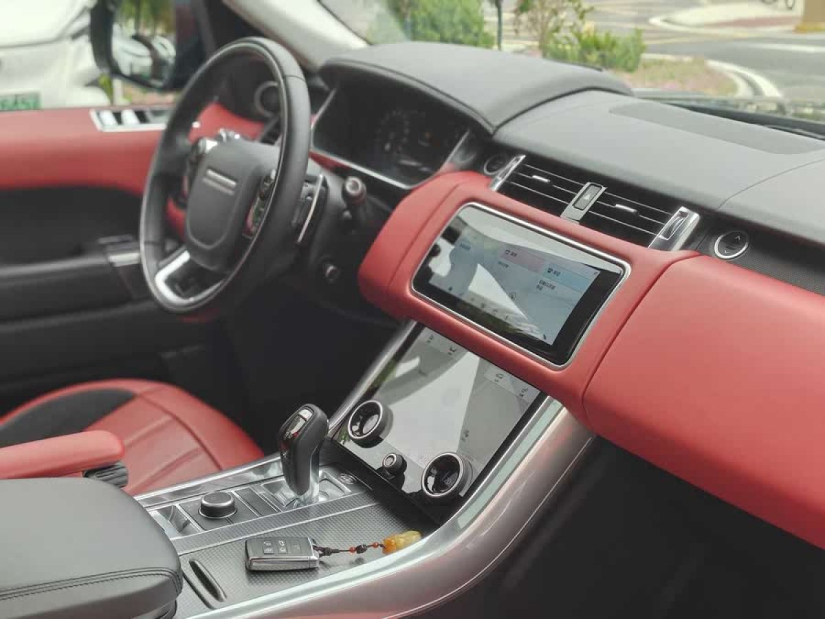 路虎 攬勝運(yùn)動版  2020款 3.0 L6 HSE DYNAMIC圖片
