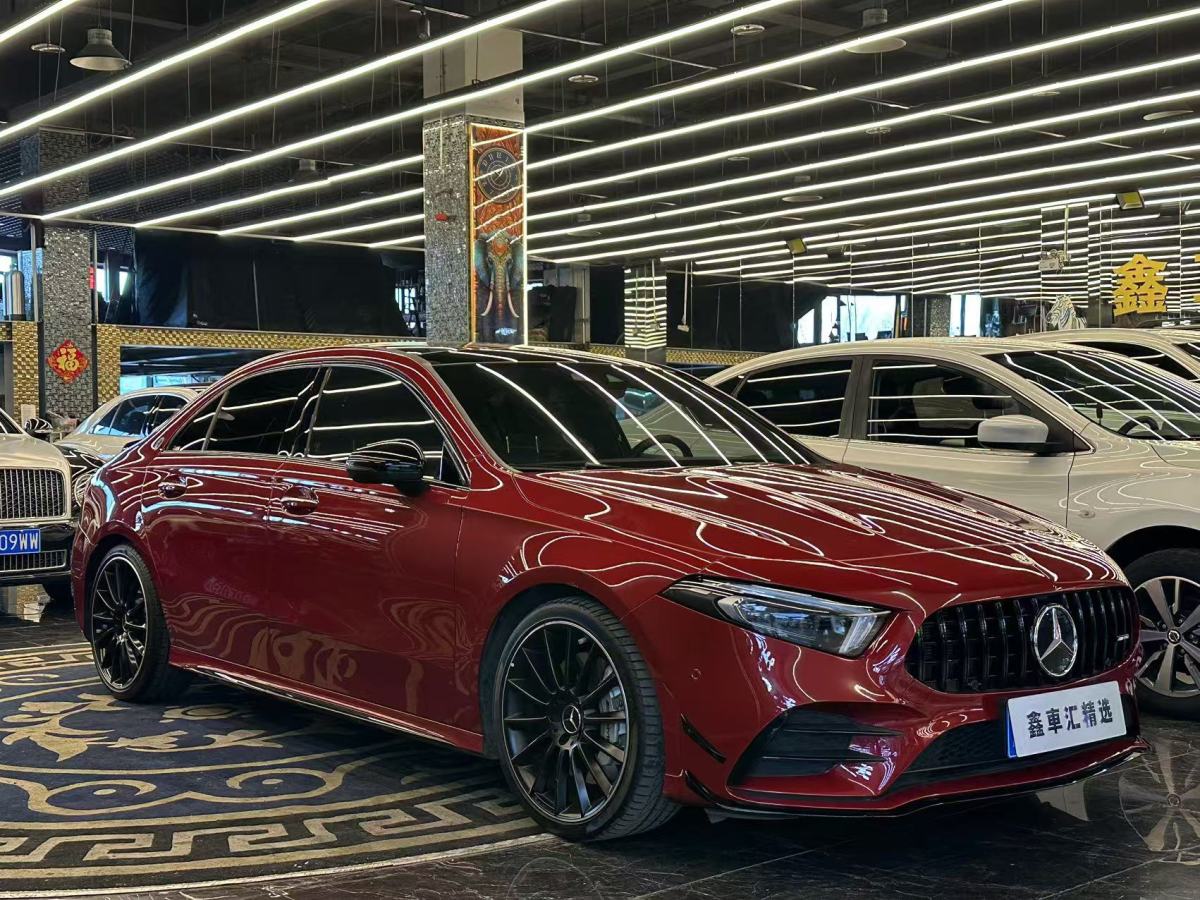 奔馳 奔馳A級(jí)AMG  2020款 AMG A 35 4MATIC圖片