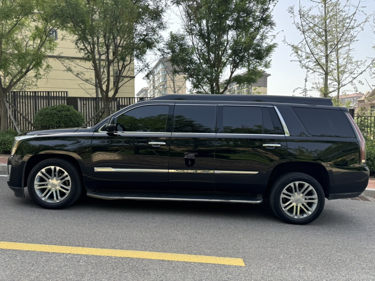 凱迪拉克 凱雷德ESCALADE  2017款 6.2L ESV鉑金版加長型圖片