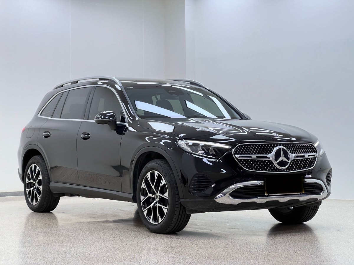 2023年6月奔馳 奔馳GLC  2023款 改款 GLC 260 L 4MATIC 動(dòng)感型 5座