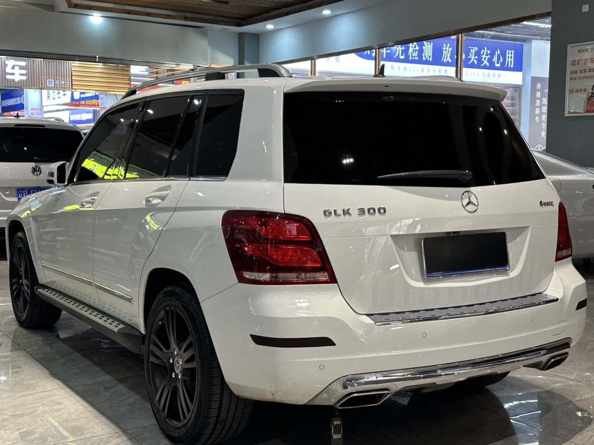 奔馳 奔馳GLK級  2013款 改款 GLK 300 4MATIC 時尚型圖片