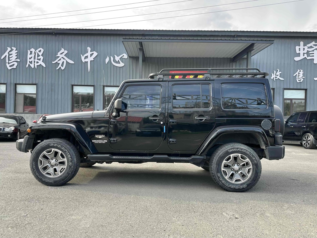 2012年5月Jeep 牧馬人  2012款 3.6L Sahara 四門版