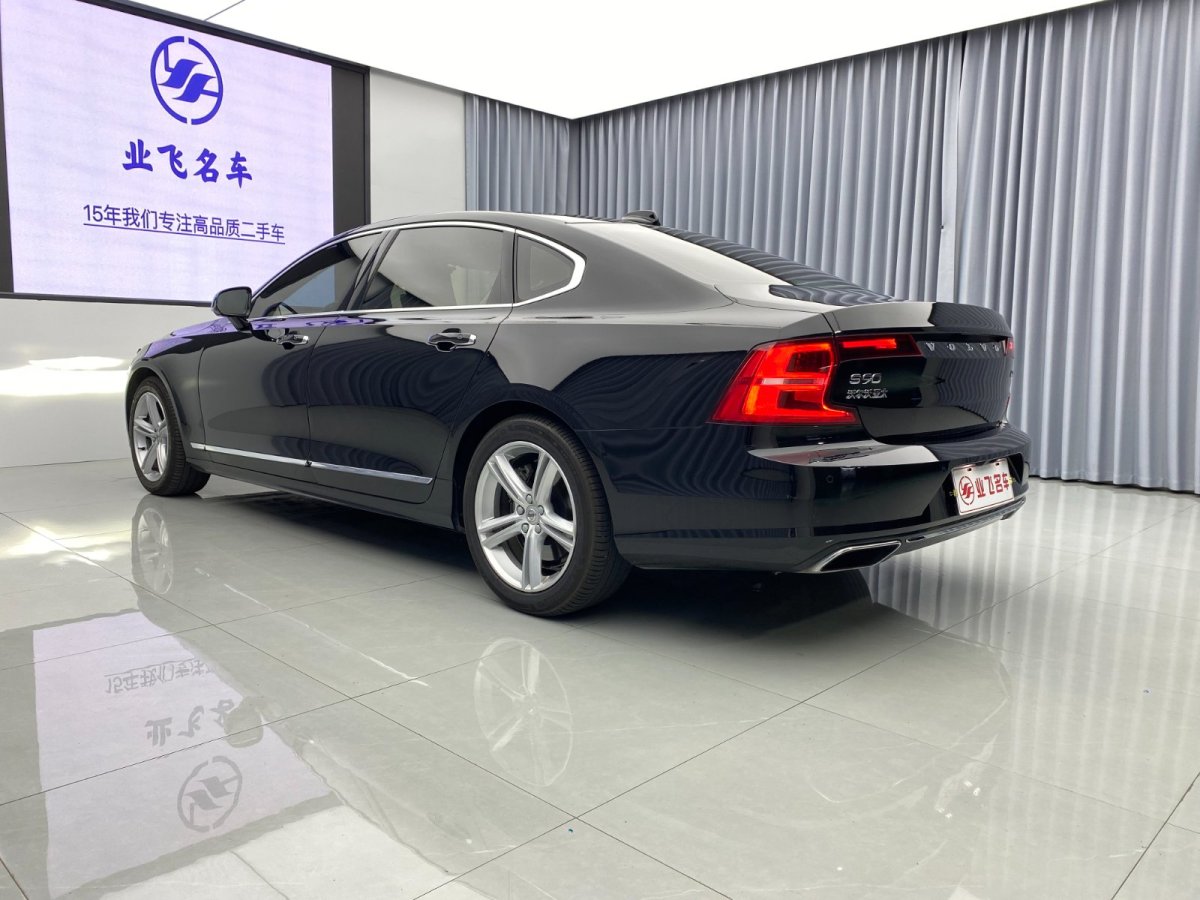 沃爾沃 S90  2019款 T5 智逸版圖片