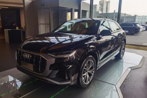 奧迪Q8 奧迪 55 TFSI 豪華動感型