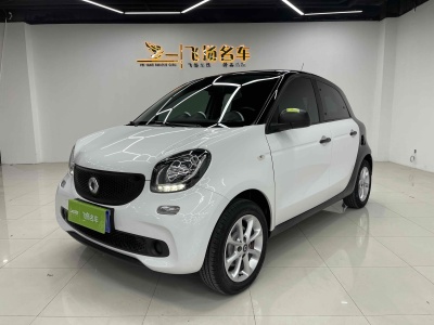 2017年7月 smart forfour 1.0L 52千瓦靈動版圖片