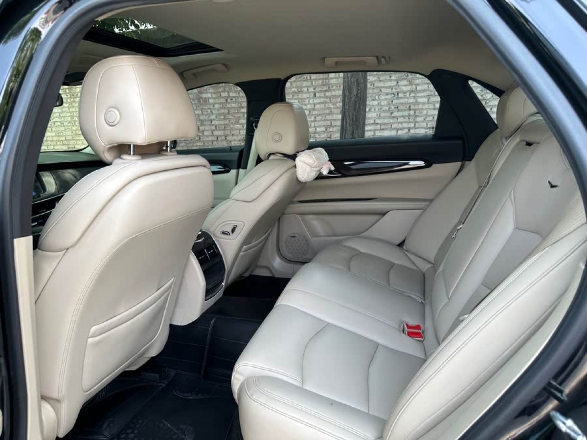 凱迪拉克 CT6  2017款 28T 時尚型圖片