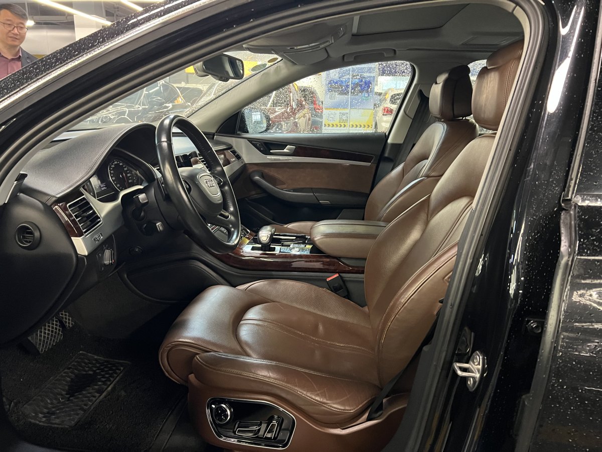 奧迪 奧迪A8  2013款 A8L 50 TFSI quattro豪華型圖片