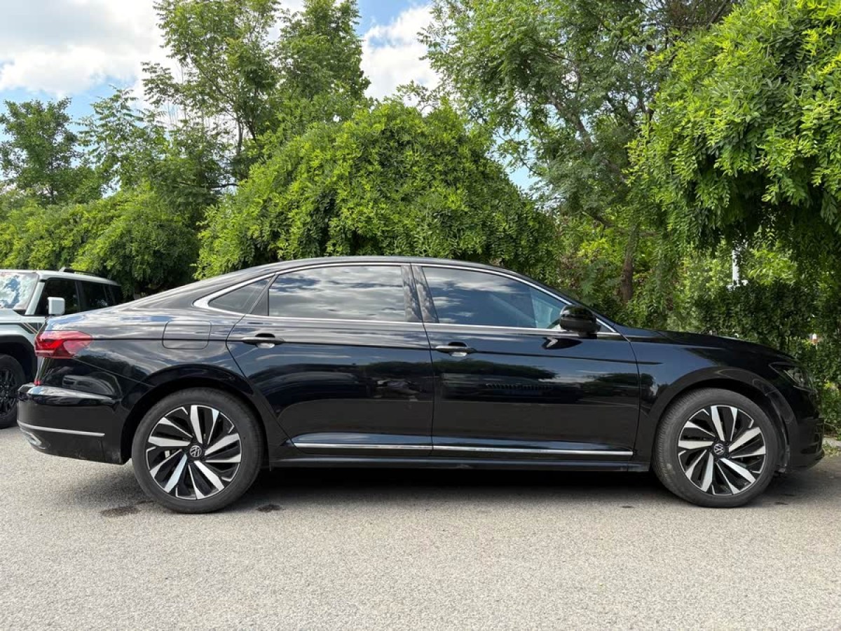 大眾 帕薩特  2022款 330TSI 精英版圖片