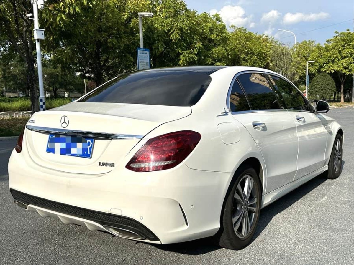奔馳 奔馳C級  2018款 C 200 L 運(yùn)動版圖片