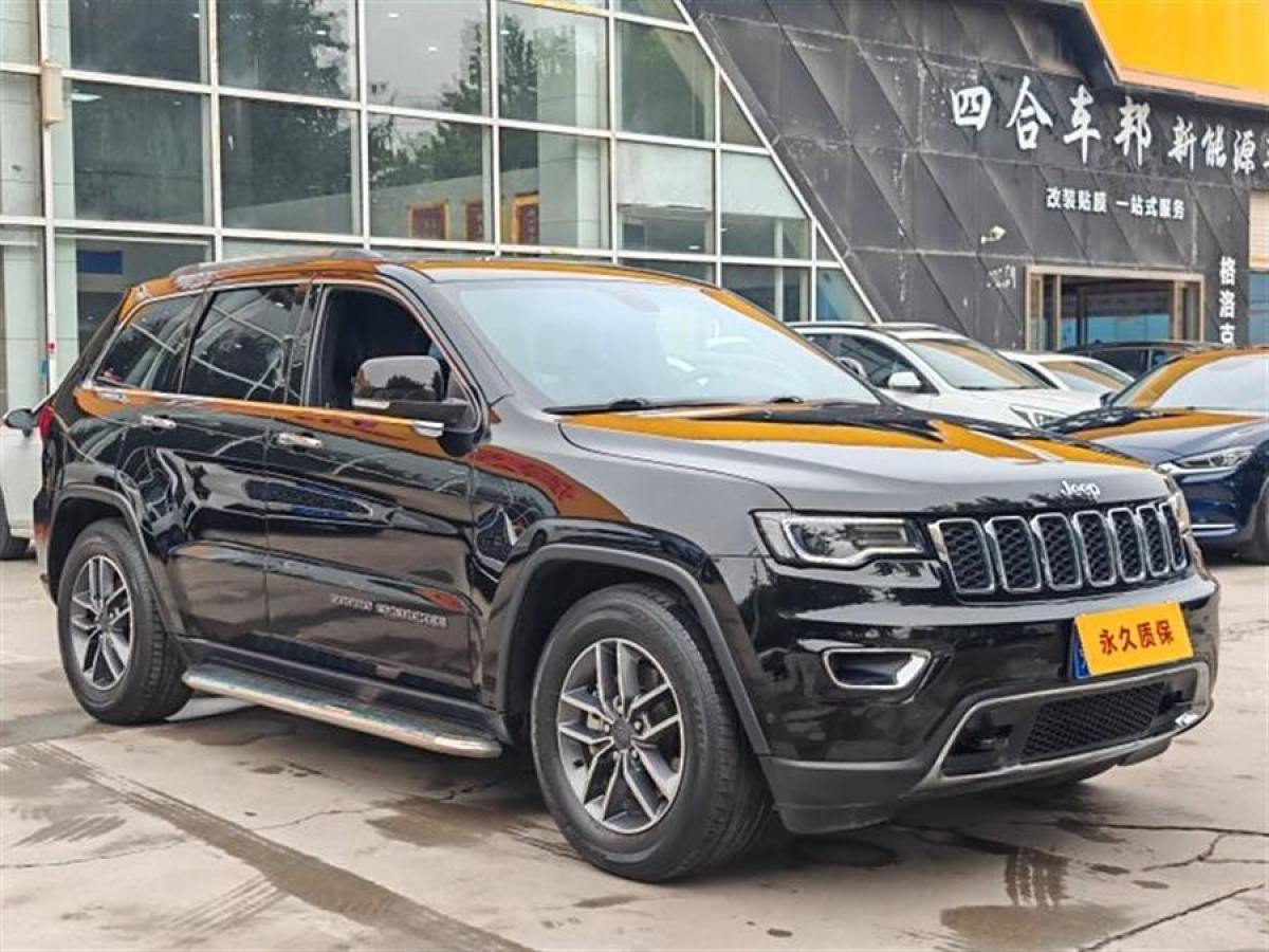 2020年7月Jeep 大切諾基  2020款 3.0L 專(zhuān)業(yè)導(dǎo)航版