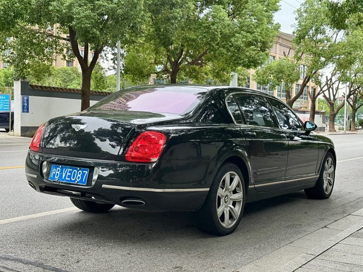 賓利 飛馳  2005款 6.0T 標(biāo)準(zhǔn)型圖片