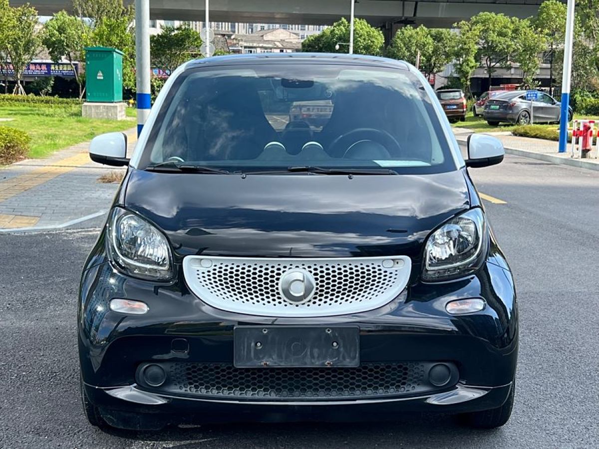 smart fortwo  2015款 1.0L 52千瓦硬頂激情版圖片