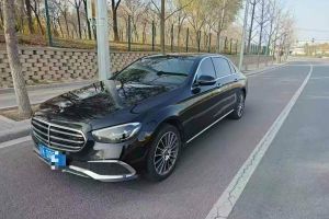 奔驰E级 奔驰 E 300 L 豪华型